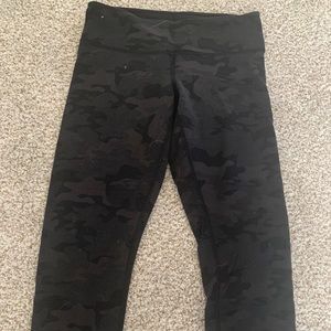 Black Camo Lululemon Capri